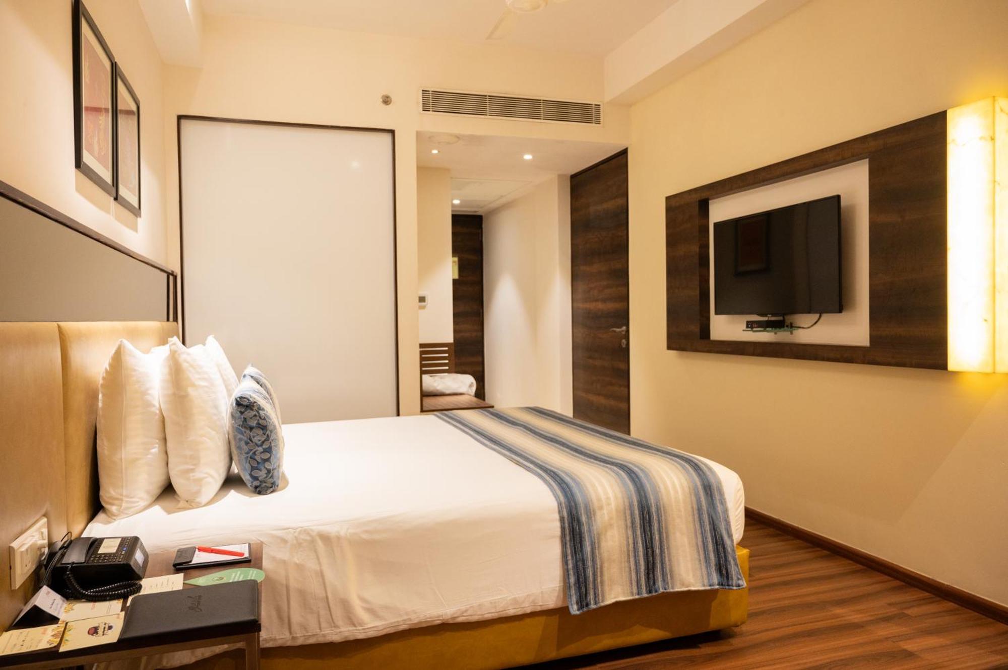 Grand Kakinada By Grt Hotels Buitenkant foto