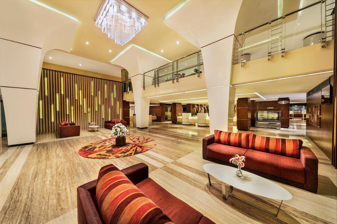 Grand Kakinada By Grt Hotels Buitenkant foto